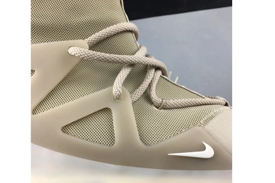 Fear AR4237-900 1 of  Oatmeal Air  God Nike 0329